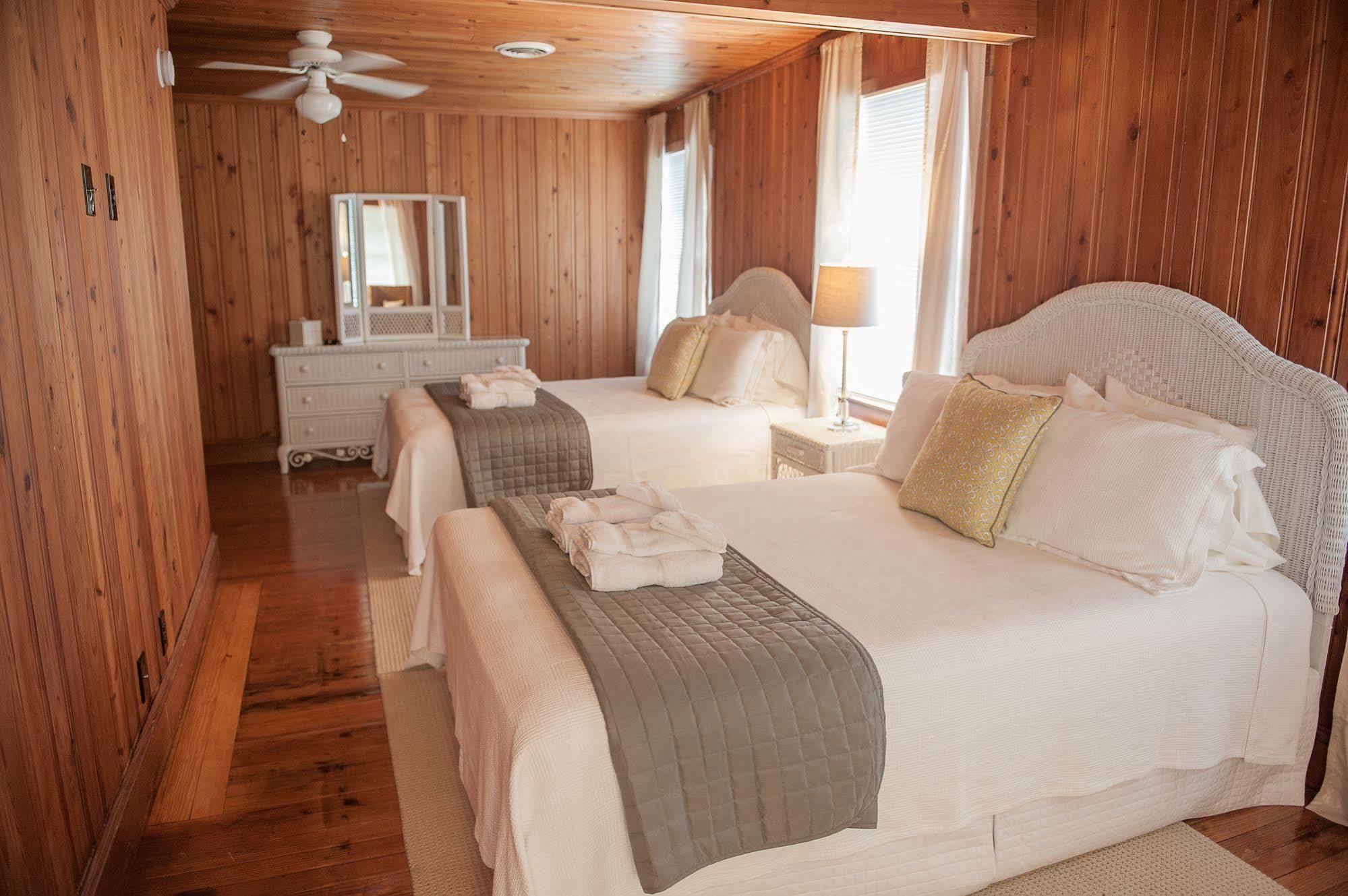 Cypress House Inn Kill Devil Hills Bagian luar foto
